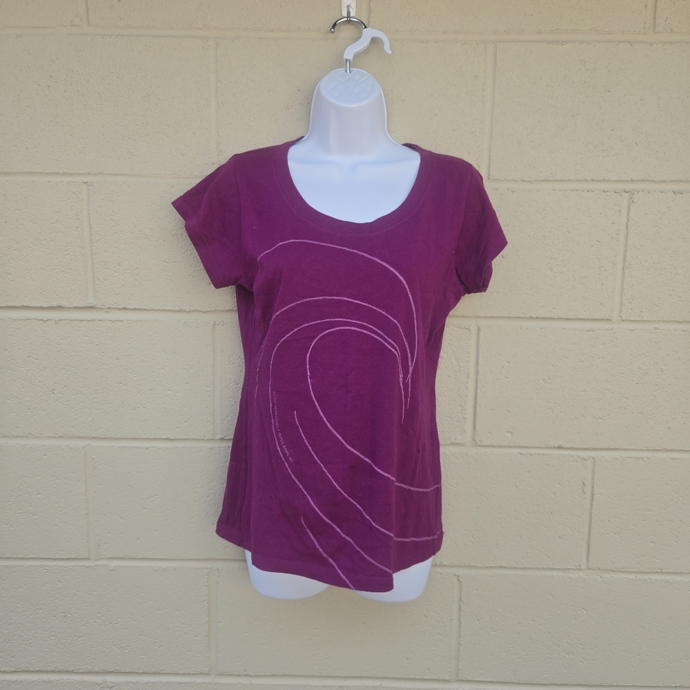 Coastal Classics- OBX- Outer Banks- Women's- Fitted Tee- Burgundy- Size Large